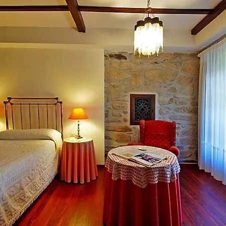 Casa Grande De Trives Bed & Breakfast 3*