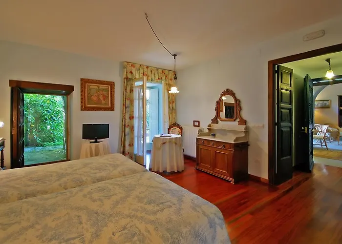 Casa Grande De Trives 푸에블라 데 트리베스